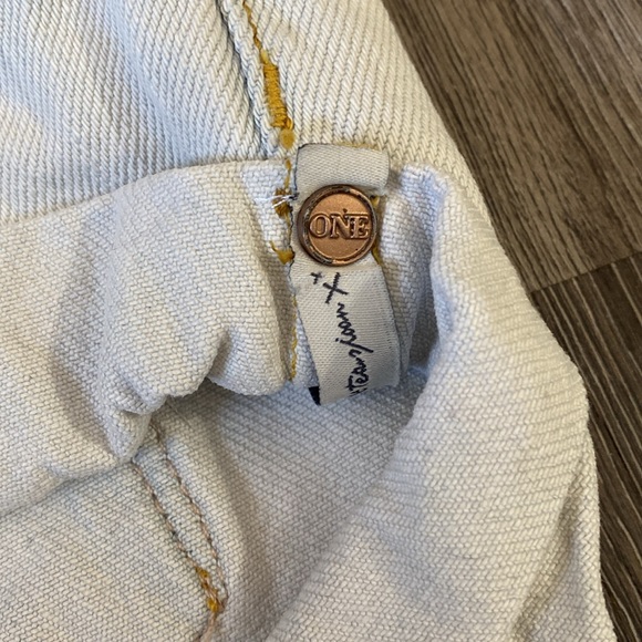 One Teaspoon light blue bandits, sz 28 - Picture 4 of 9